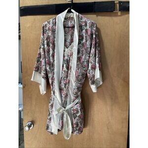 VTG Victoria Secret Gold Label Set Chemise   Size Small And Kimono Robe One Size